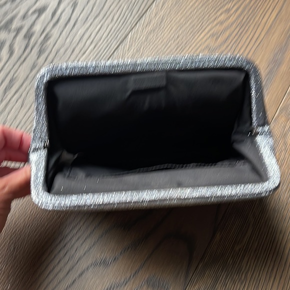 WRISTLET PURSES- - Picture 10 of 12